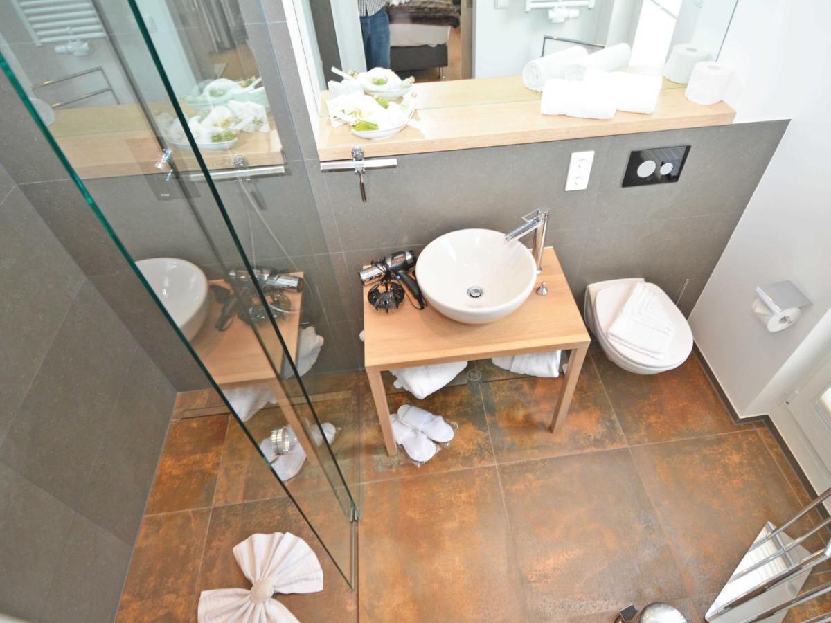 Villa "Johanna" Sellin - Wg12 Mit Kamin Und Zwei Balkonen Bagian luar foto
