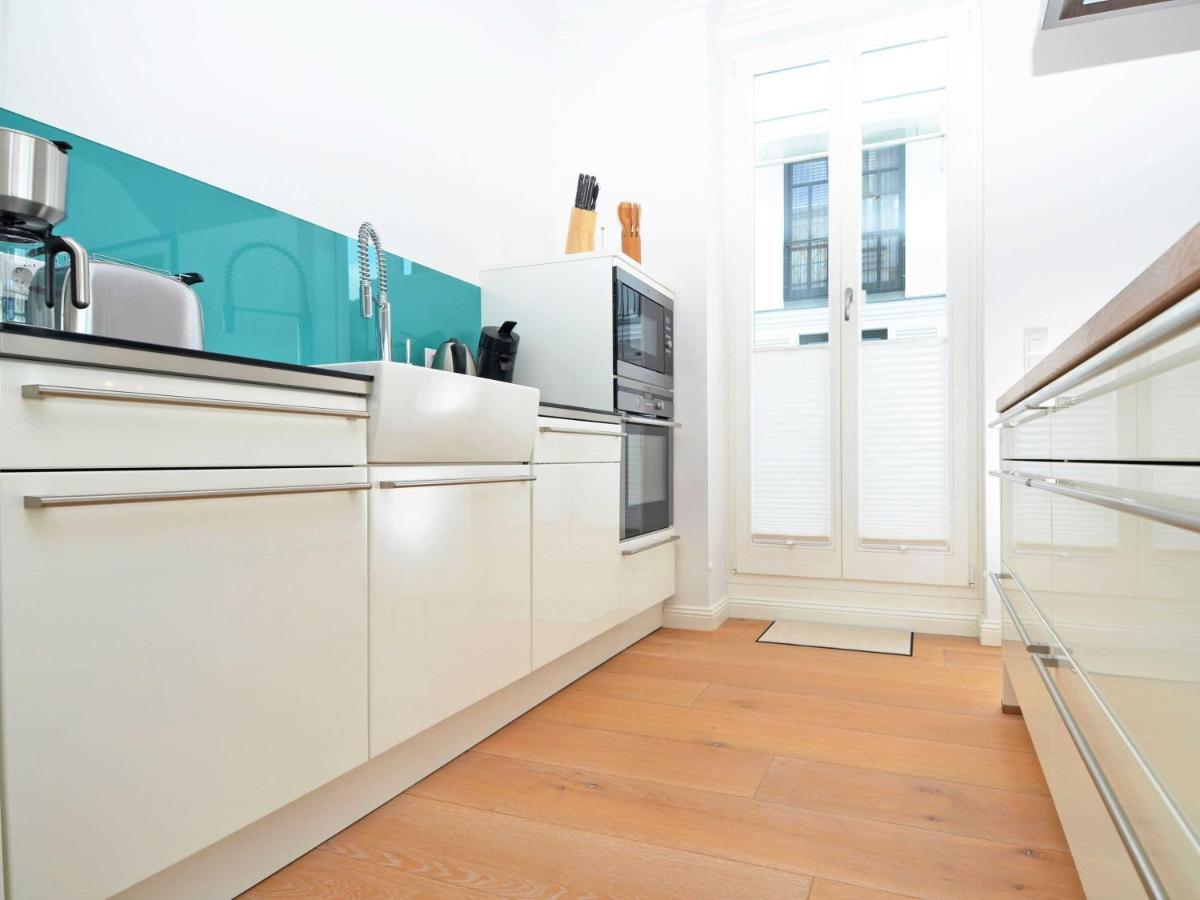 Villa "Johanna" Sellin - Wg12 Mit Kamin Und Zwei Balkonen Bagian luar foto